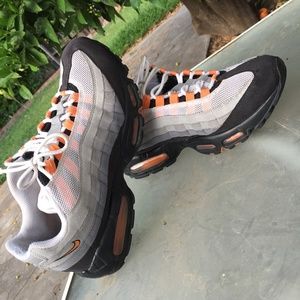 Air Max 95 Essential OG "orange"
